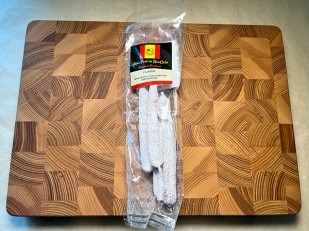 Вяленое мясо: Колбаски сыровяленые Mini Fuet 